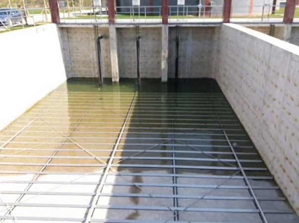 底部刮泥機3_副本.jpg 底部刮泥機3_副本.jpg