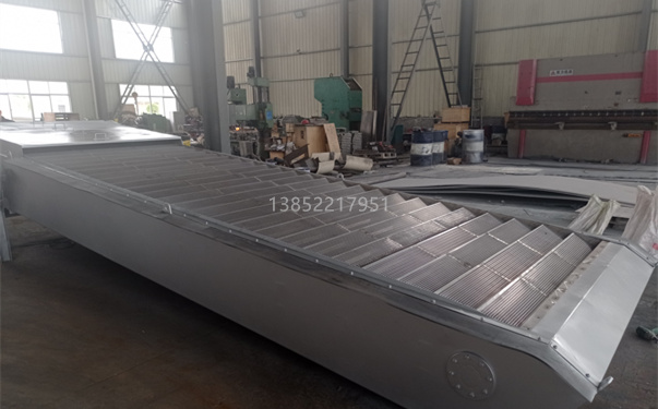 階梯網(wǎng)板格柵除污機