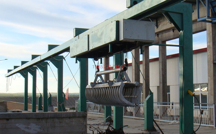 抓斗格柵除污機